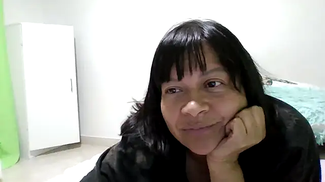 adri89-g online show from 07/03/26, 04:19