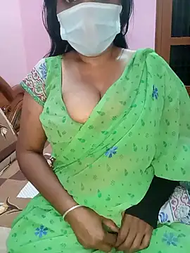 Snapshot of KannadaTamilTeluguBeauty chatting on 02/28/26, 07:48 KannadaTamilTeluguBeauty online show from 02/28/26, 07:48