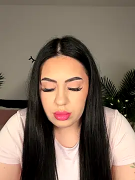 Snapshot of Andrestarr chatting on 11/30/25, 06:01 Andrestarr online show from 11/30/25, 06:01