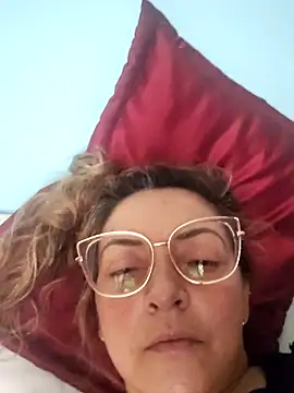 Snapshot of french_kitty_ chatting on 09/21/25, 12:40 french kitty  online show from 09/21/25, 12:40