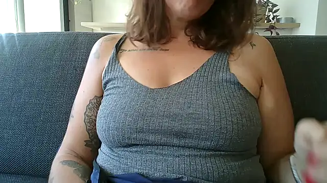 samantaatw online show from 09/16/25, 01:01