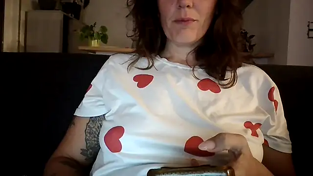 samantaatw online show from 09/25/25, 10:24