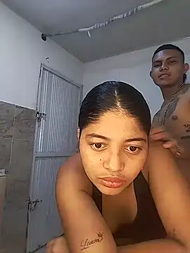 Camila-18w online show from 09/13/25, 06:57