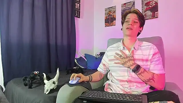 Jerry Cole online show from 10/28/25, 06:43