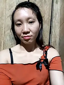 bonnie-00 online show from 11/07/25, 10:59