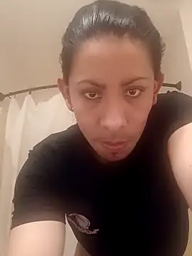 Snapshot of Dotado901@xh chatting on 11/04/25, 04:22 Dotado901xh online show from 11/04/25, 04:22