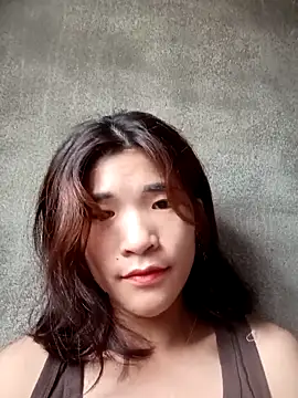 Snapshot of Mina-pusy chatting on 10/20/25, 04:24 Mina-pusy online show from 10/20/25, 04:24