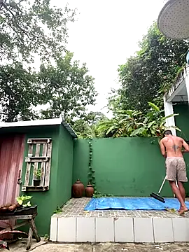 trustes00tribox online show from 11/21/25, 12:04