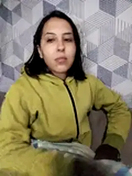 Snapshot of scarletoficial chatting on 07/05/26, 04:19 scarletoficial online show from 07/05/26, 04:19