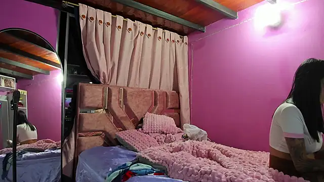 Missmoonstar online show from 11/11/25, 01:49