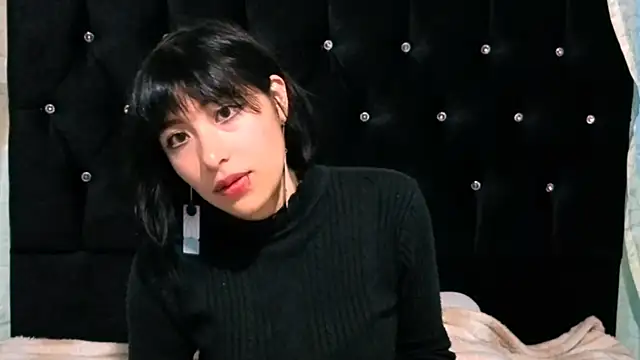 Sullyoonn online show from 12/02/25, 01:11