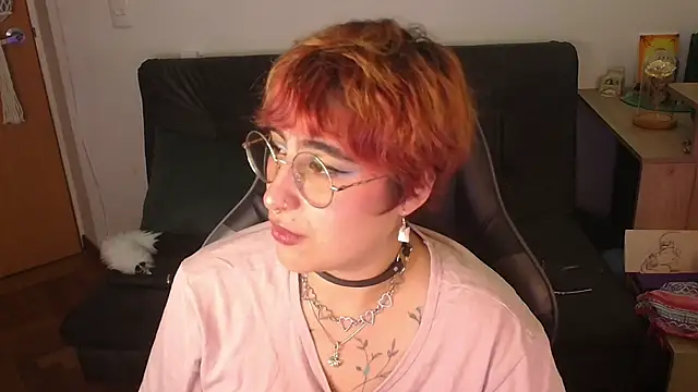 Miacatsito3 online show from 01/12/26, 05:23