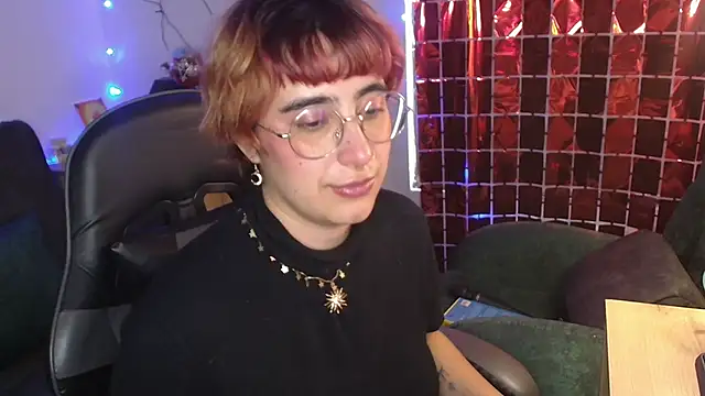 Miacatsito3 online show from 02/28/26, 10:33