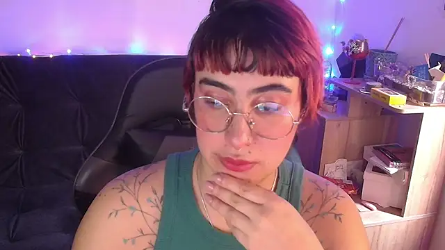 Miacatsito3 online show from 04/03/26, 07:45