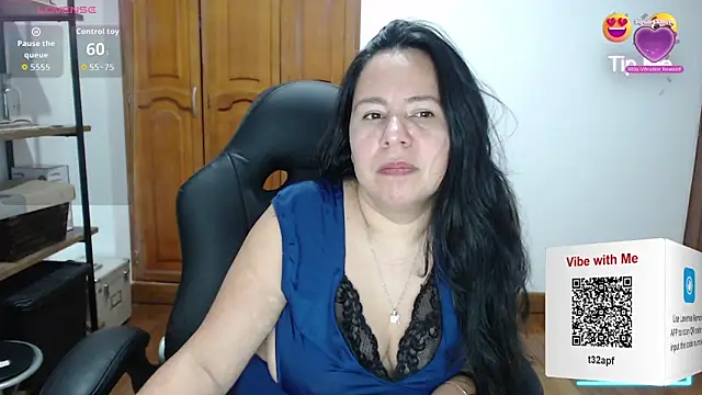 Snapshot of alexandraa19 chatting on 09/25/25, 03:32 alexandraa19 online show from 09/25/25, 03:32