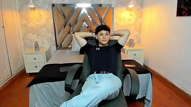 kraven lust online show from 10/07/25, 03:47