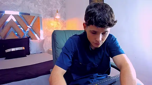 kraven lust online show from 12/20/25, 03:02