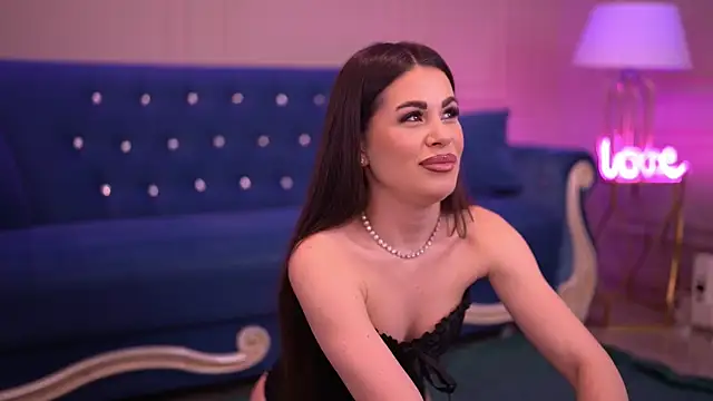 KatieHayes online show from 02/08/26, 06:55