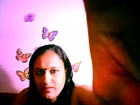 Indiansexyboobs18 online show from 11/07/25, 07:41