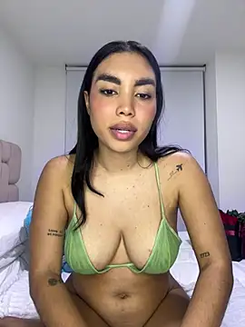 karolaalcendra online show from 03/20/26, 04:06