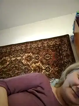 Snapshot of goodstyle chatting on 10/14/25, 01:34 goodstyle online show from 10/14/25, 01:34