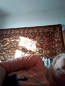 Snapshot of goodstyle chatting on 11/22/25, 08:13 goodstyle online show from 11/22/25, 08:13