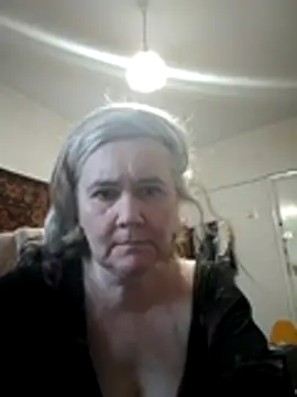 Snapshot of goodstyle chatting on 11/24/25, 01:44 goodstyle online show from 11/24/25, 01:44