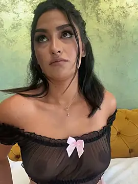 Mia spicyy online show from 10/18/25, 07:42