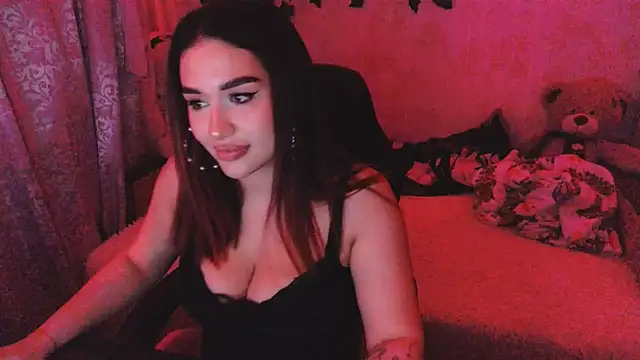 Snapshot of Amireth chatting on 10/14/25, 03:24 Amireth online show from 10/14/25, 03:24