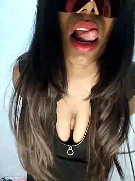 bigcutecouple online show from 04/10/26, 08:02