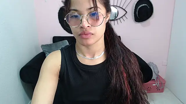 mia sexgirl online show from 10/31/25, 12:28