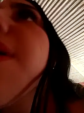 Snapshot of Katalella_Hott chatting on 10/02/25, 02:35 Katalella Hott online show from 10/02/25, 02:35