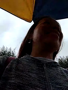 LaraCaliente online show from 02/13/26, 12:56