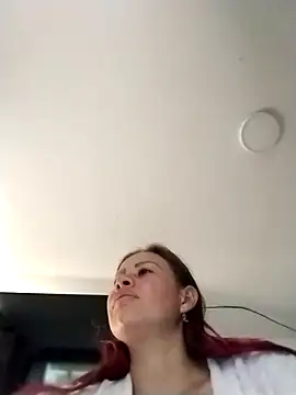 LaraCaliente online show from 02/25/26, 12:59