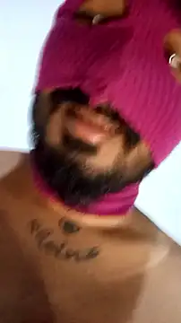 Ceylon couple online show from 11/23/25, 08:14