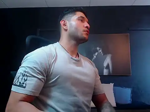 RichardMilleer online show from 12/16/25, 02:44