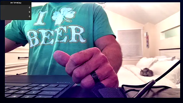 Snapshot of 3totangox chatting on 10/30/25, 11:27 3totangox online show from 10/30/25, 11:27