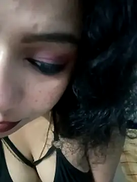 Deliciouskimi online show from 01/05/26, 06:44