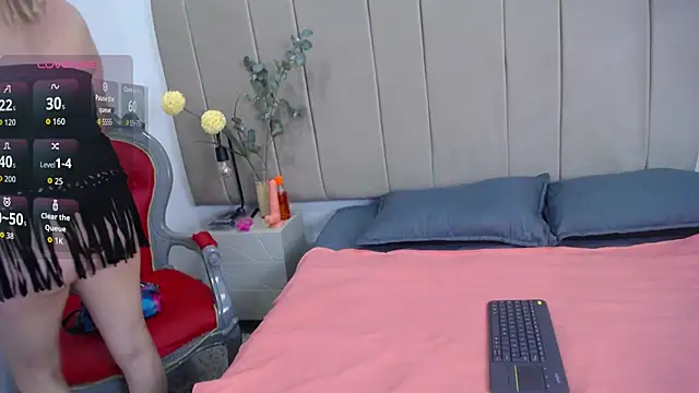 paultte online show from 11/29/25, 02:09