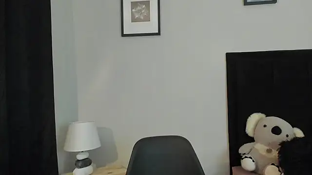 Lyria Diamond online show from 01/15/26, 08:01