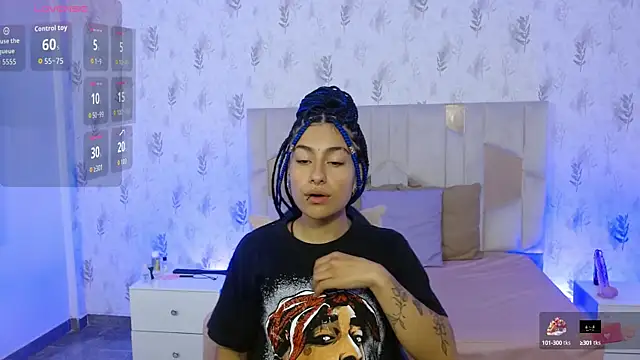 Snapshot of DAKOTA_TAY1 chatting on 10/04/25, 11:41 DAKOTA TAY1 online show from 10/04/25, 11:41