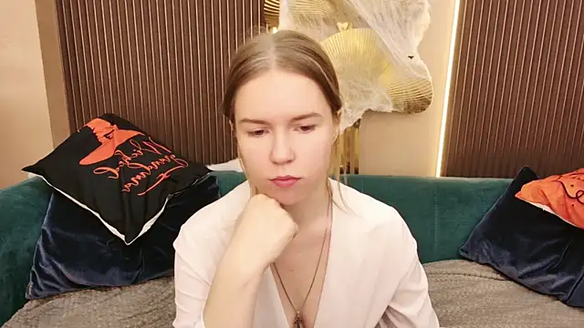 Alida Brice online show from 11/02/25, 05:43