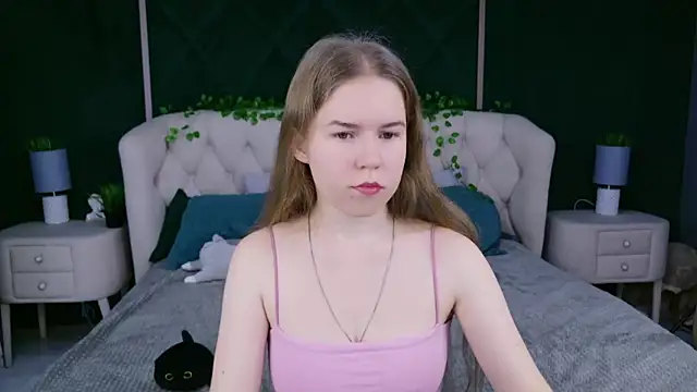 Alida Brice online show from 11/06/25, 05:41