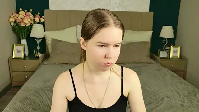 Alida Brice online show from 11/23/25, 05:51