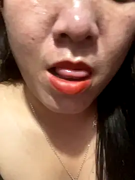 Luna-ass online show from 10/26/25, 02:12