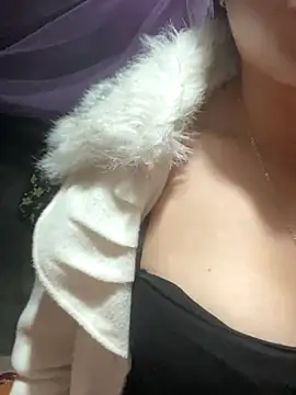 Luna-ass online show from 12/03/25, 09:13