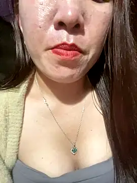 Luna-ass online show from 12/17/25, 01:06