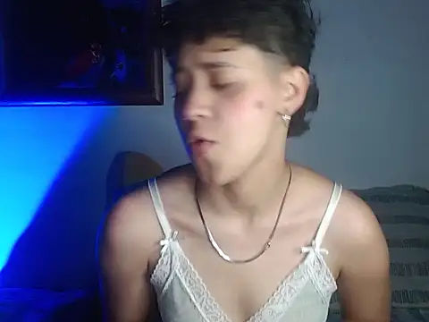 Jade Rayden online show from 02/10/26, 03:32