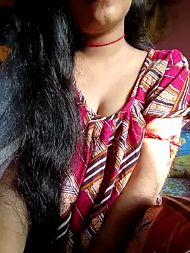 Snapshot of soni2005 chatting on 02/26/26, 02:32 soni2005 online show from 02/26/26, 02:32