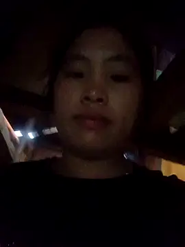 Luyen004 online show from 09/17/25, 11:50